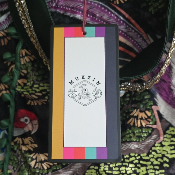 Floral Black Women's Top - Picture 6 of 6